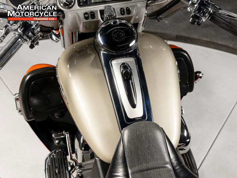 CVO® Ultra Classic® Electra Glide®