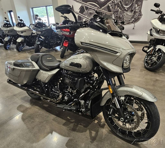 CVO® Street Glide®