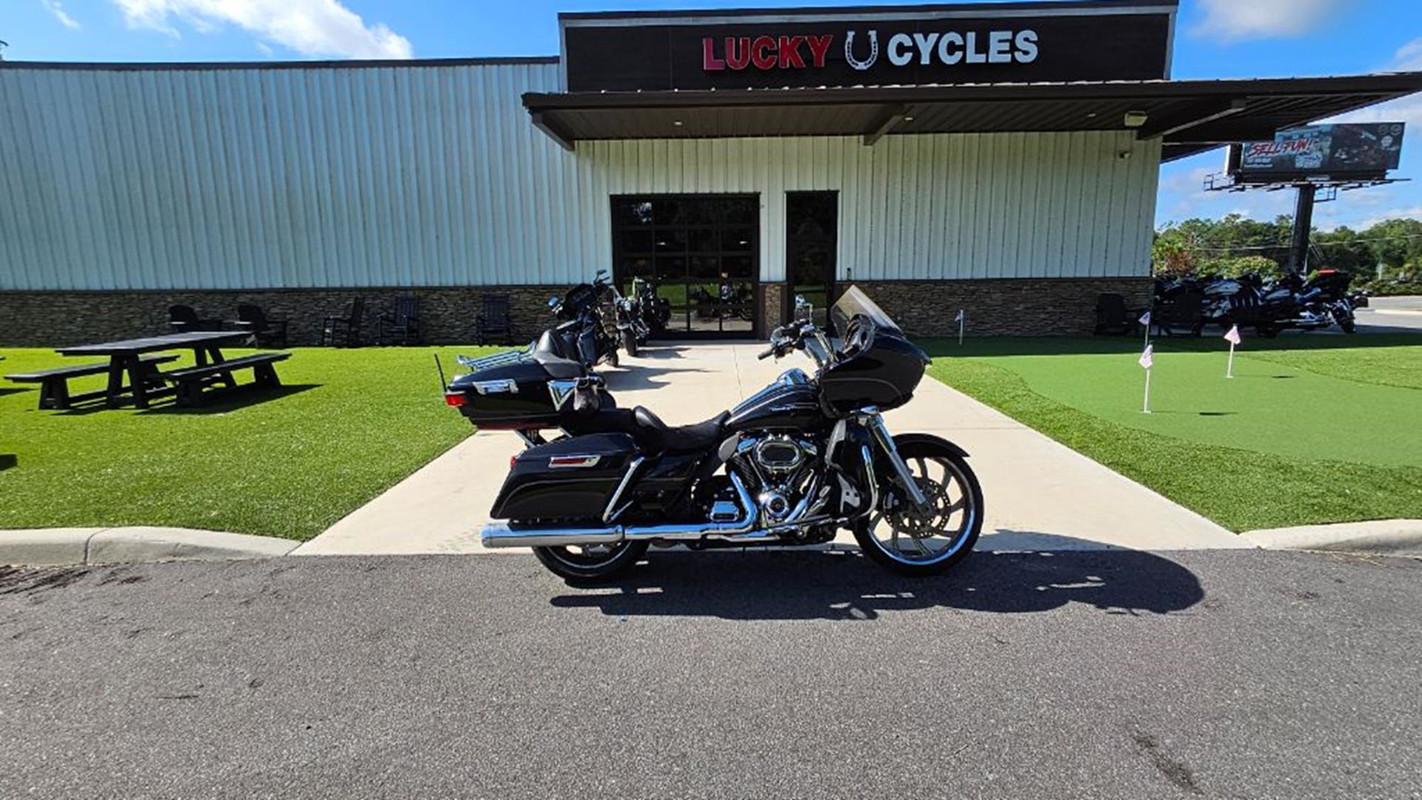 Road Glide® Ultra