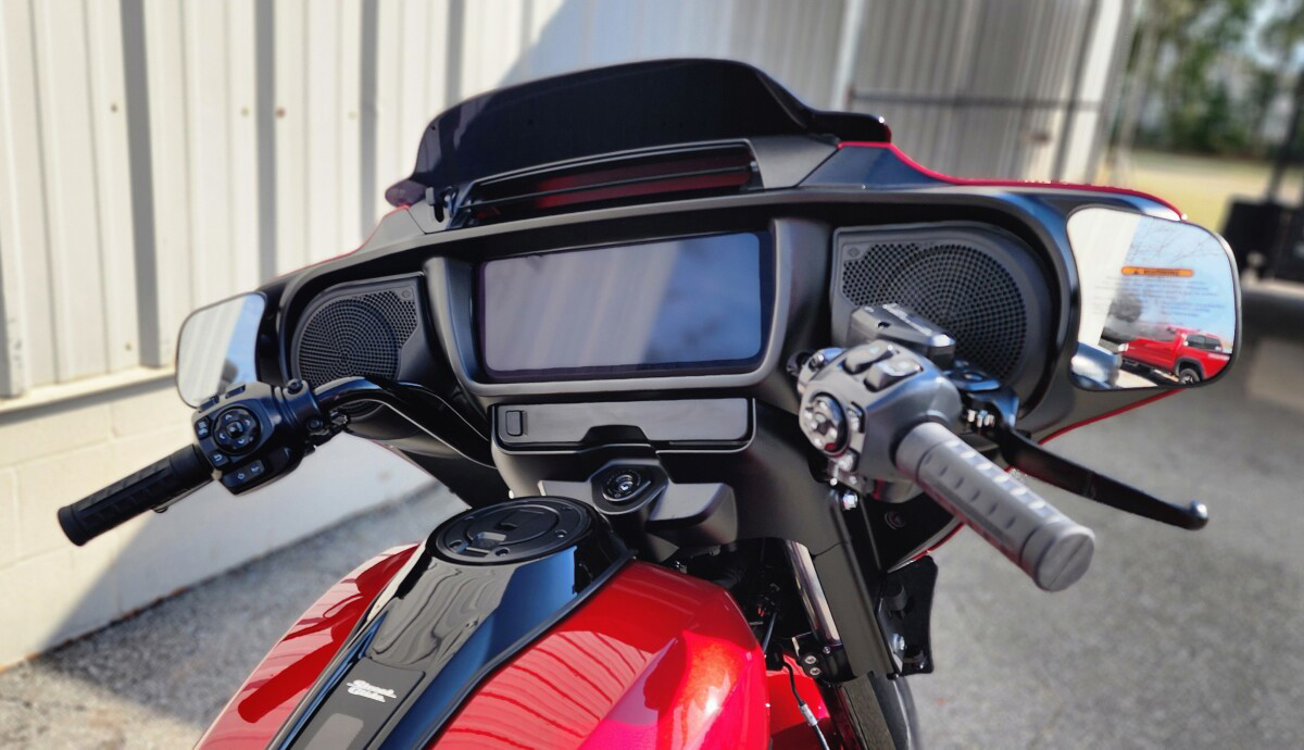 Street Glide®