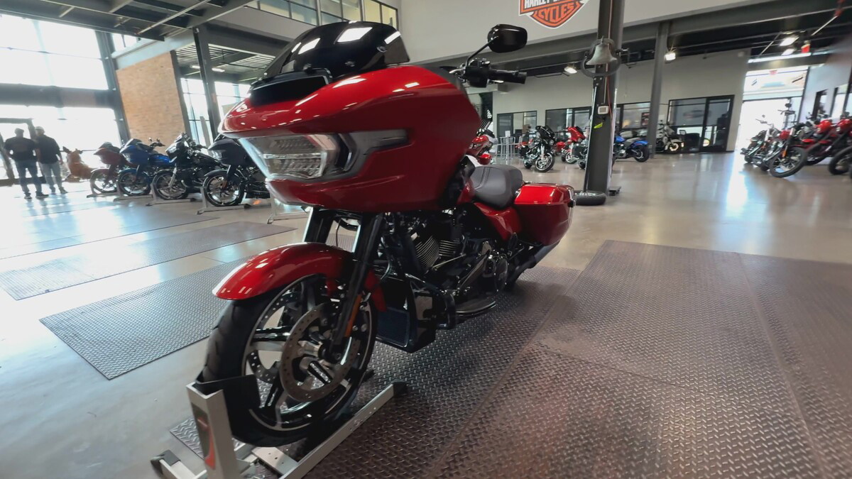 Road Glide®