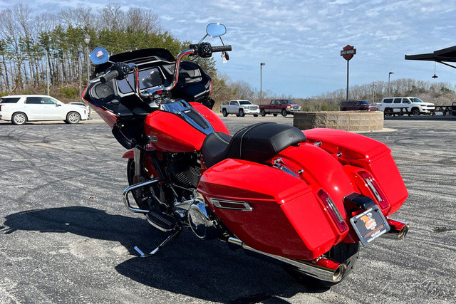 Road Glide®
