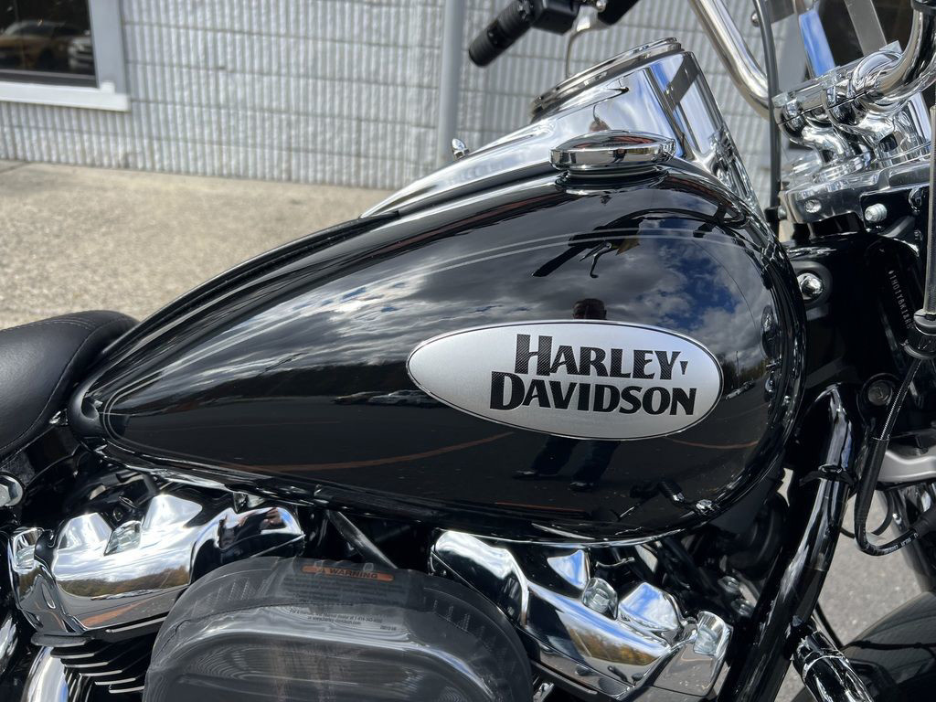 Heritage Classic 114