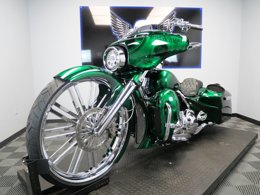 Street Glide®
