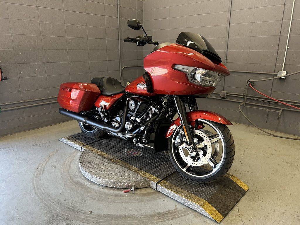 Road Glide®