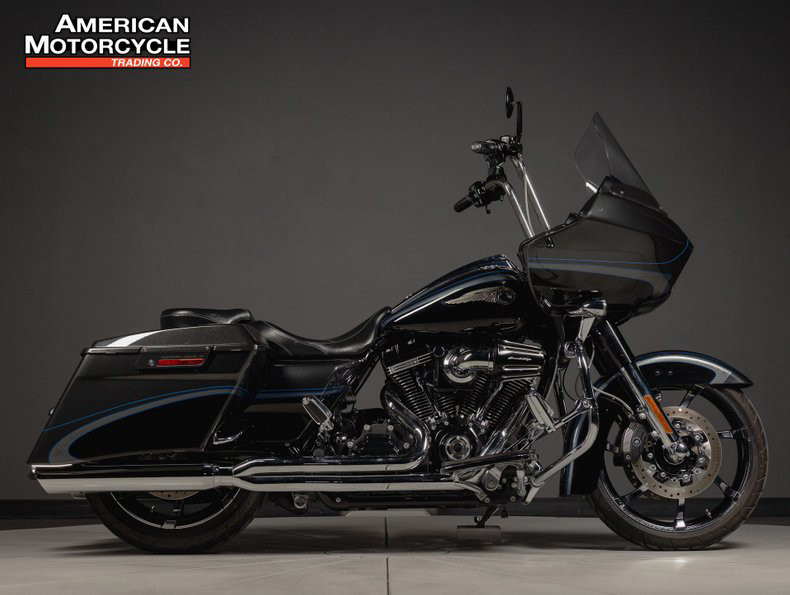 CVO™ Road Glide® Custom 