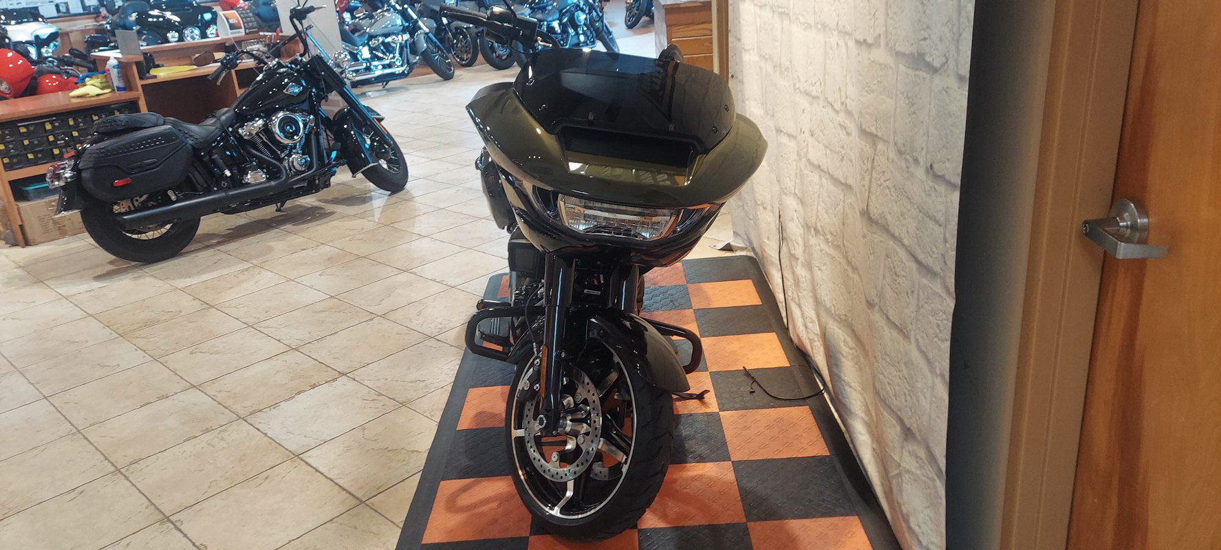 Road Glide®