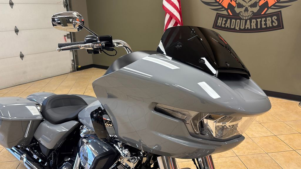 Road Glide®