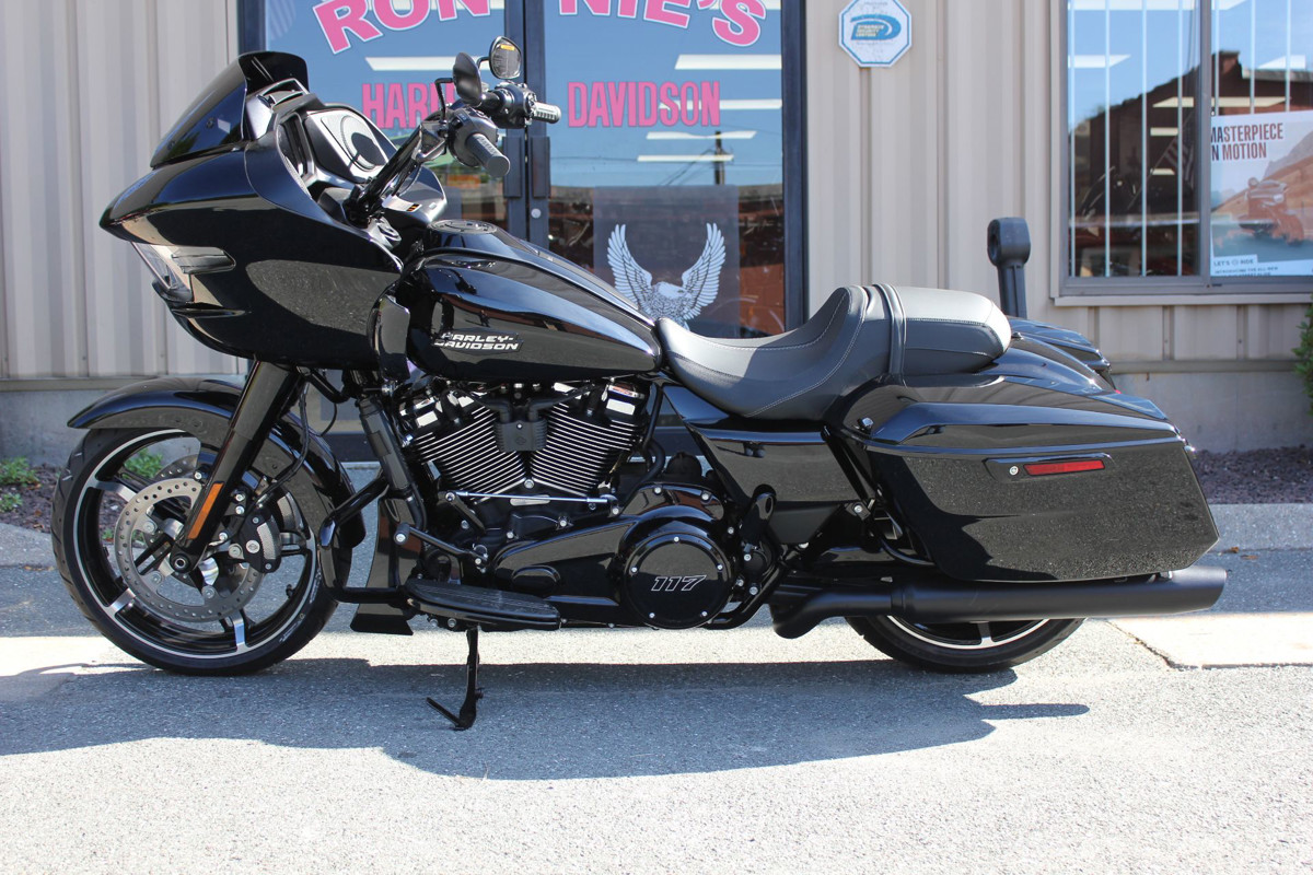 Road Glide®