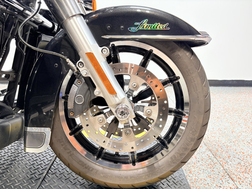 Electra Glide® Ultra Limited® Low