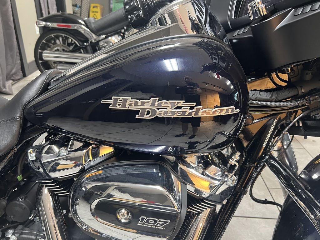 Street Glide®