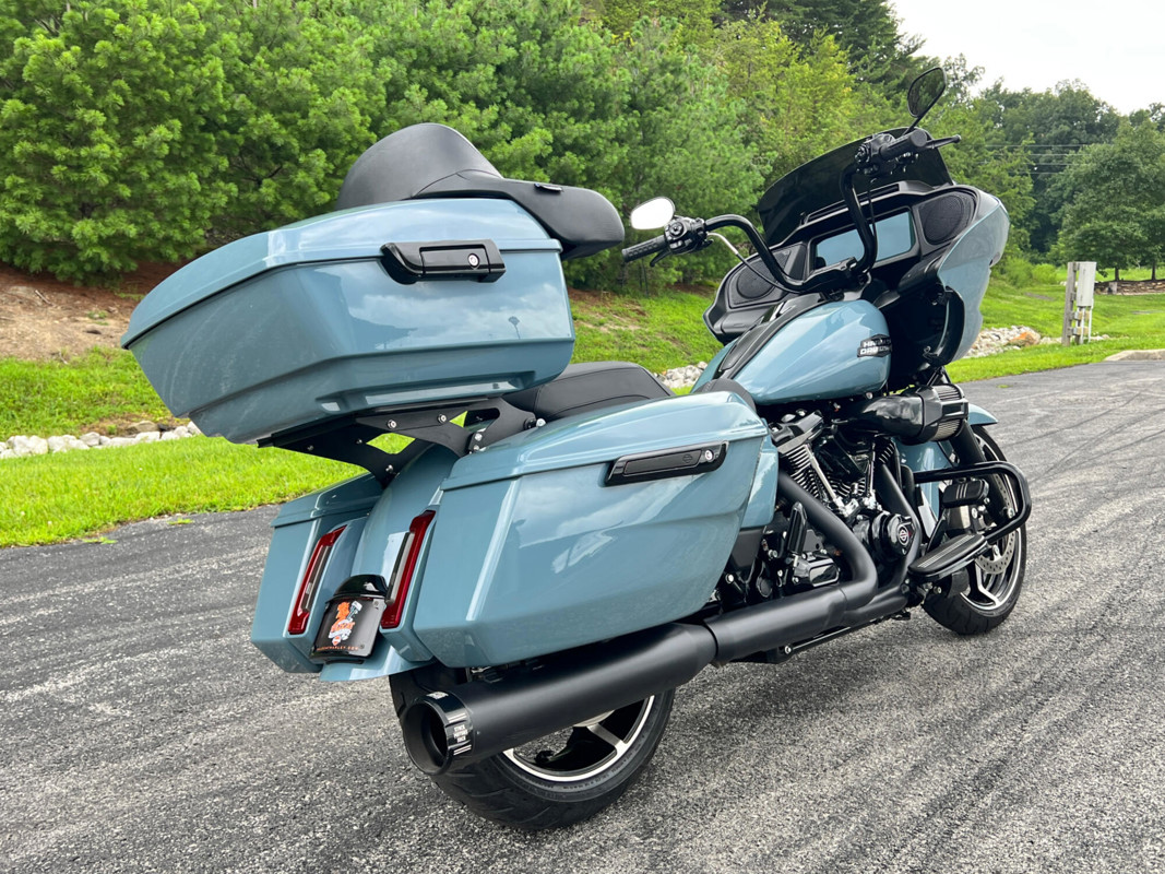 Road Glide®