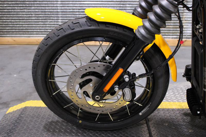 Street Bob®