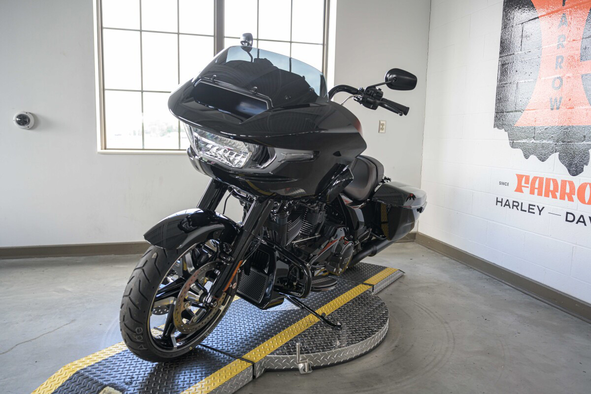 Road Glide®
