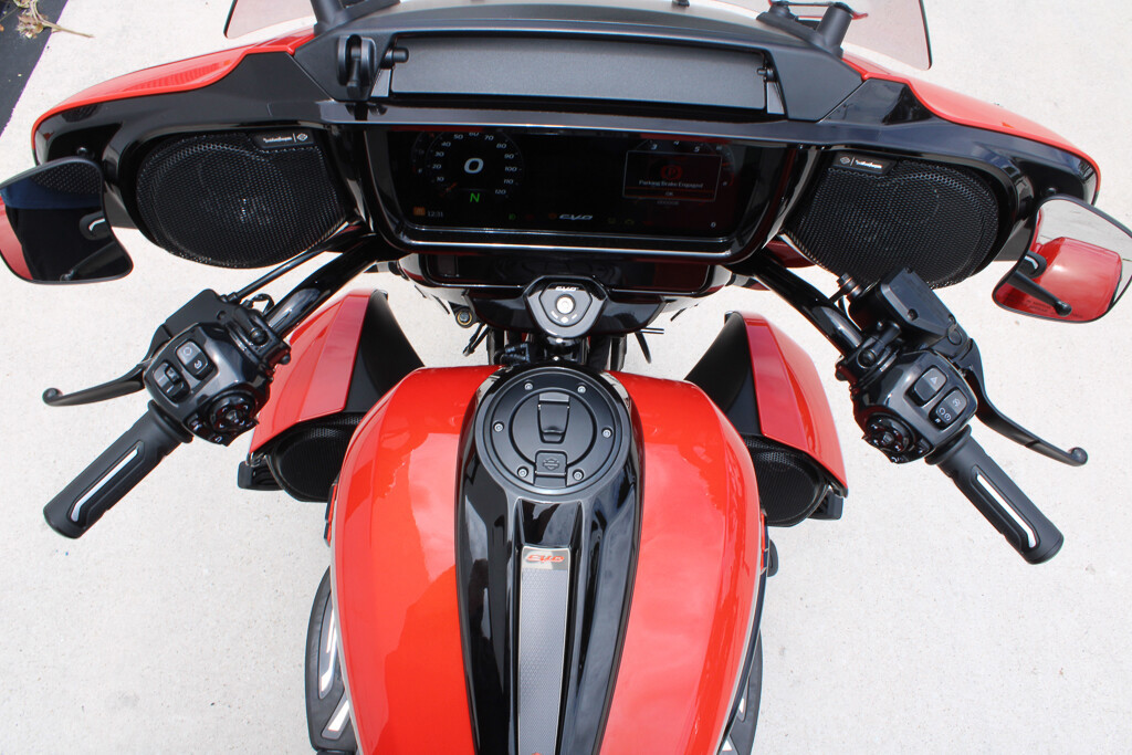 CVO® Street Glide® 3 Limited