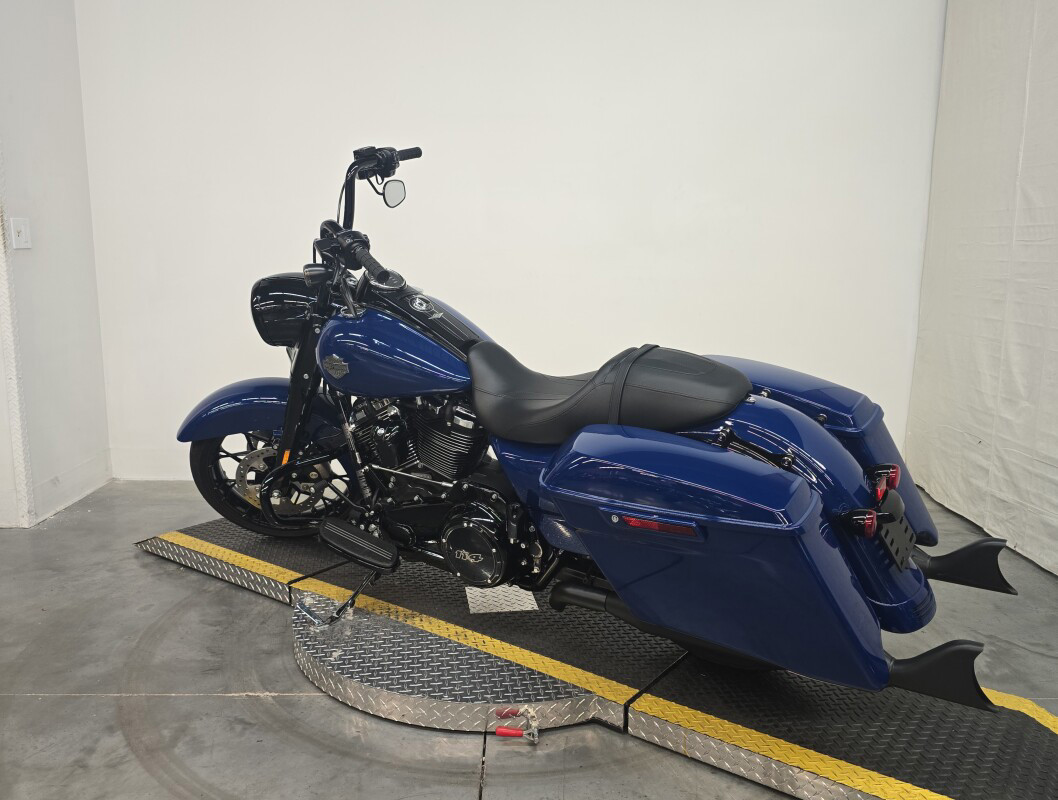 Road King® Special