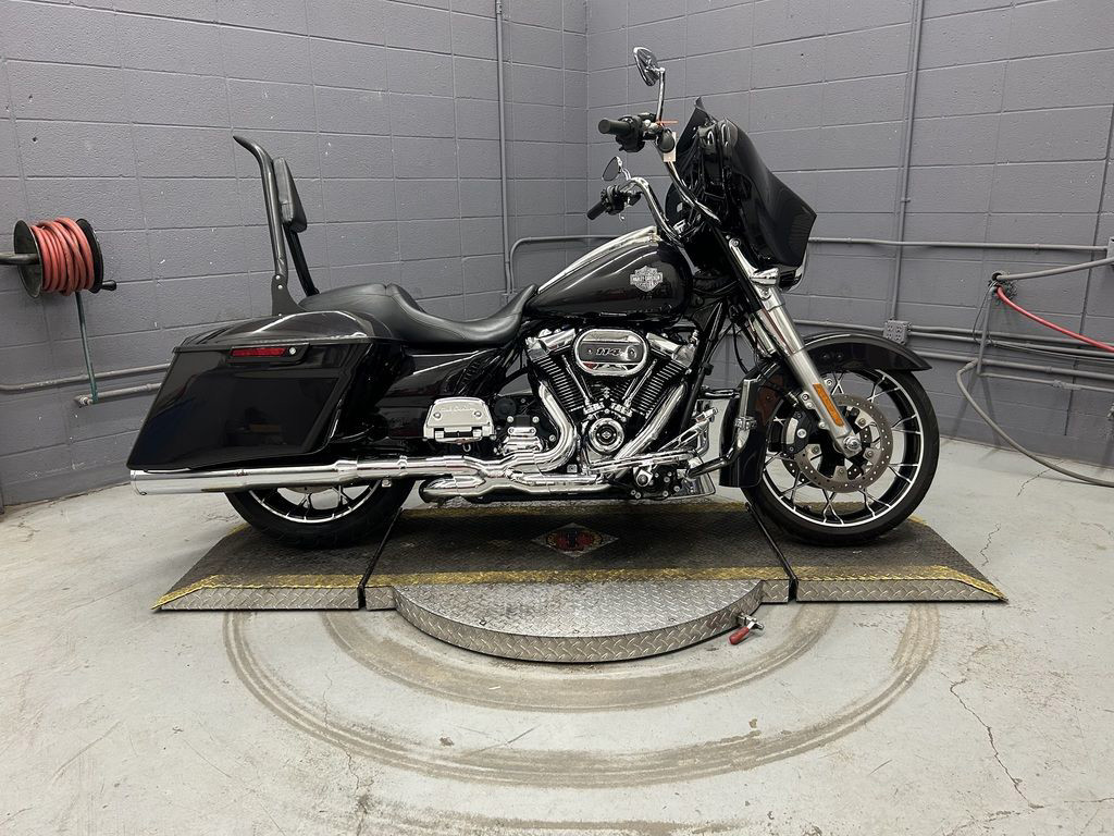 Street Glide® Special