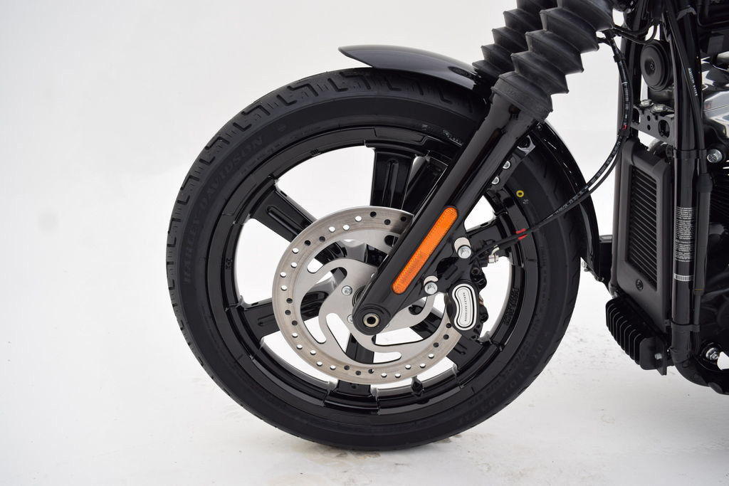 Street Bob®