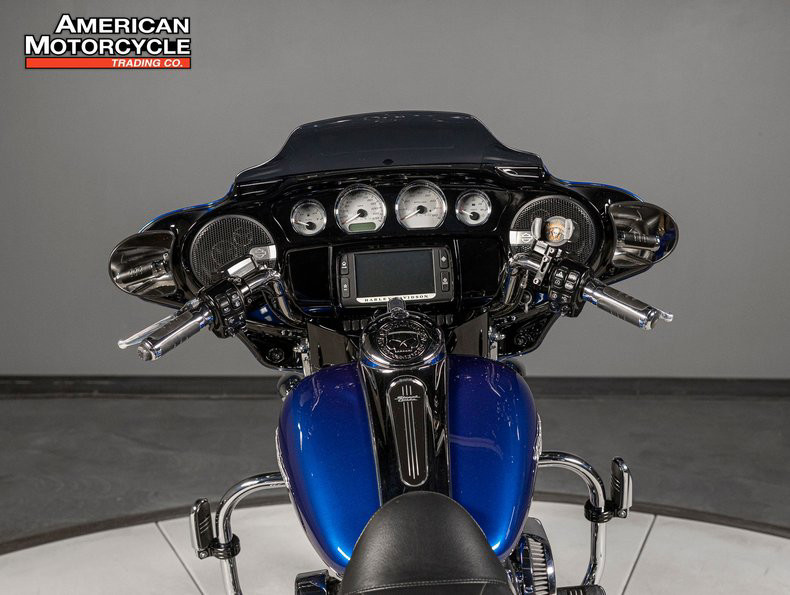 Street Glide® Special