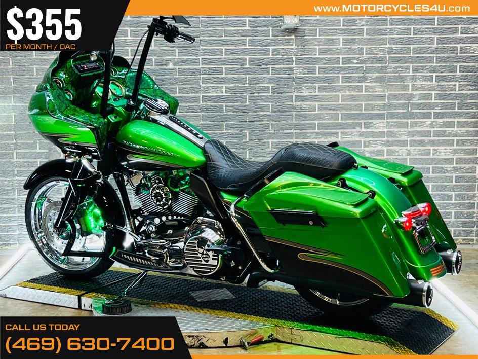 Road Glide®