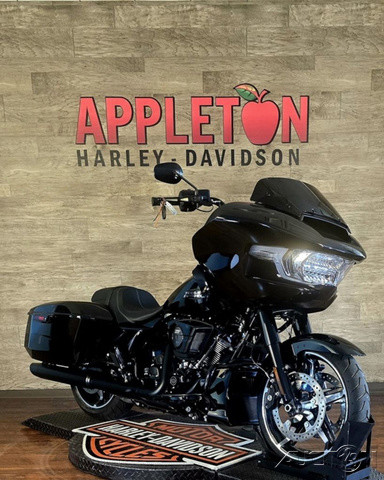 Road Glide®