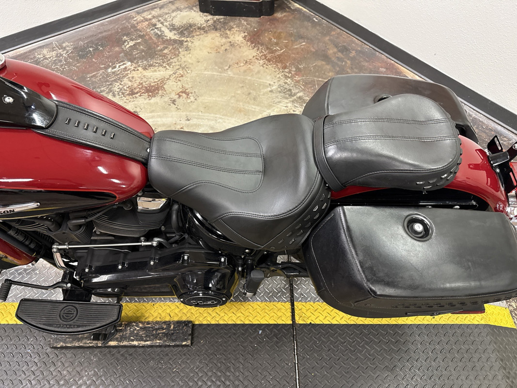 Softail® Heritage Classic 114