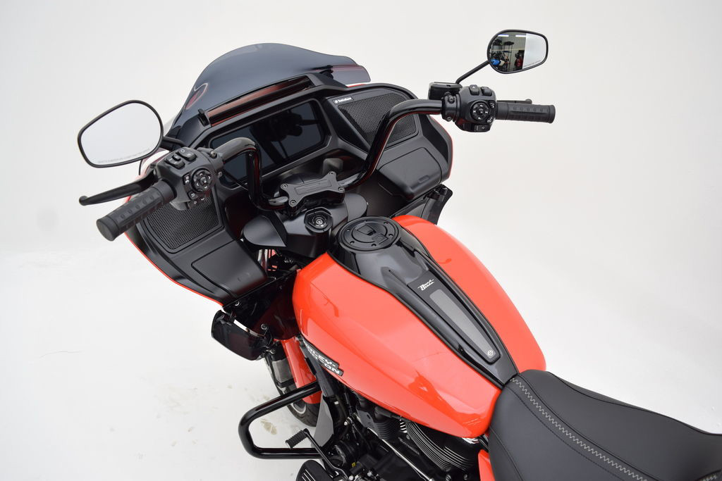 Road Glide®