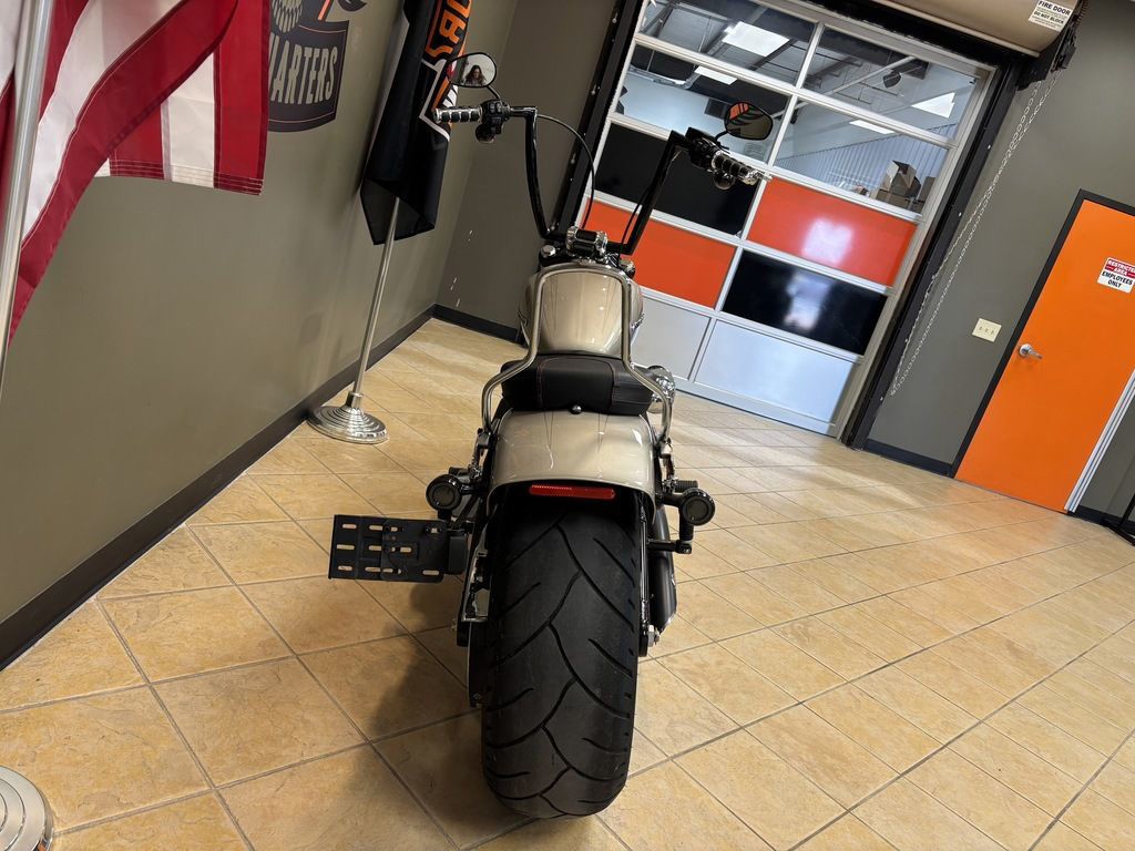 Softail® Breakout®