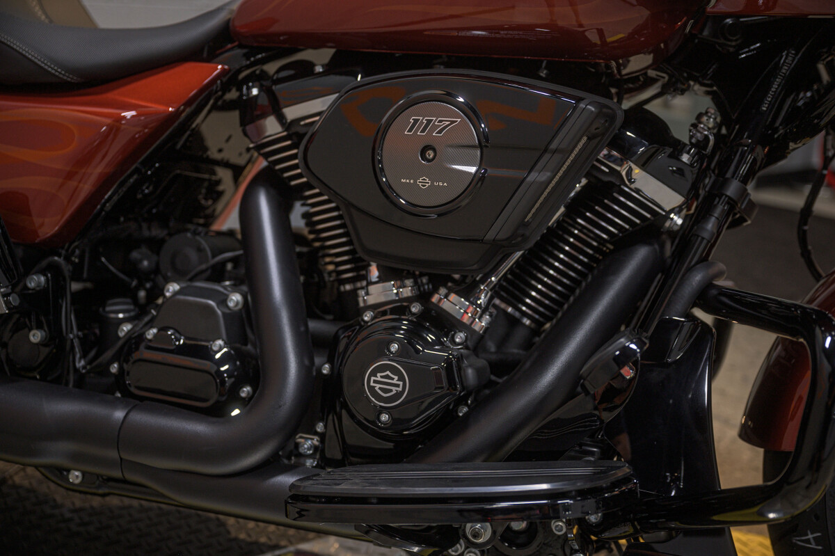 Road Glide®