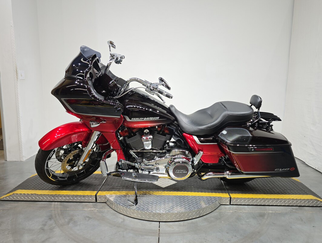 CVO® Road Glide®