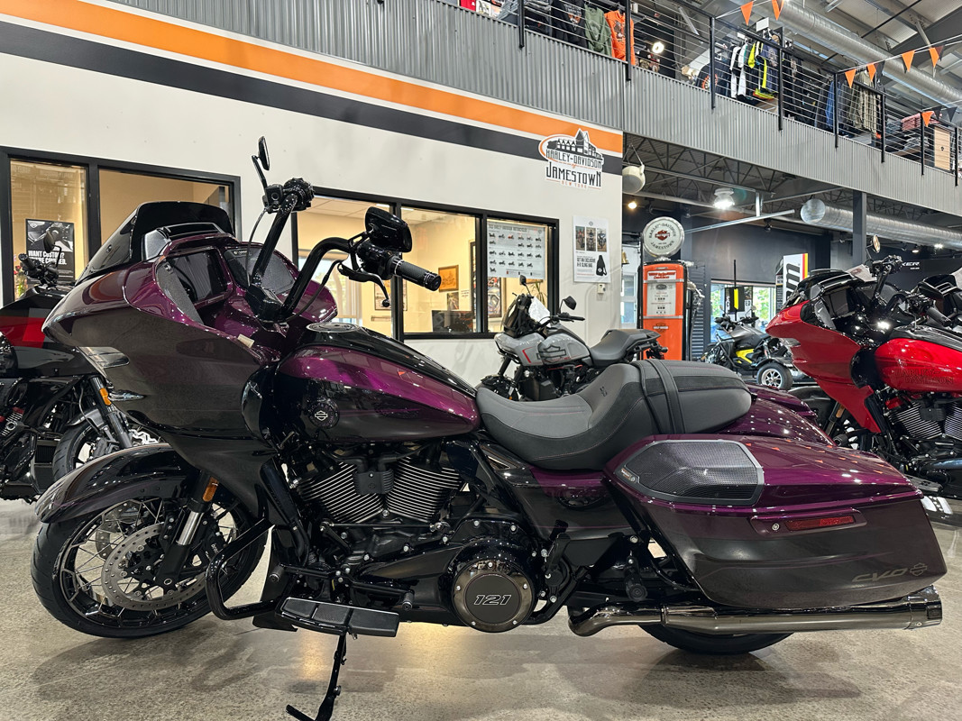 CVO® Road Glide®
