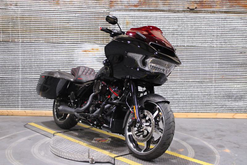 Road Glide®