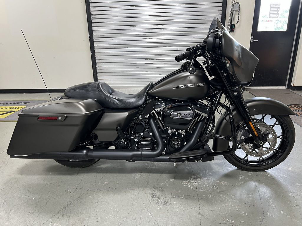 Interesting 2020 Street Glide Special Value Pictures