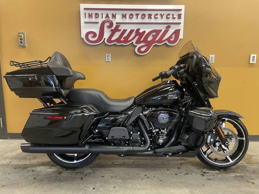 Street Glide® Ultra