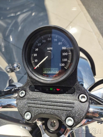 Sportster® 883 SuperLow™