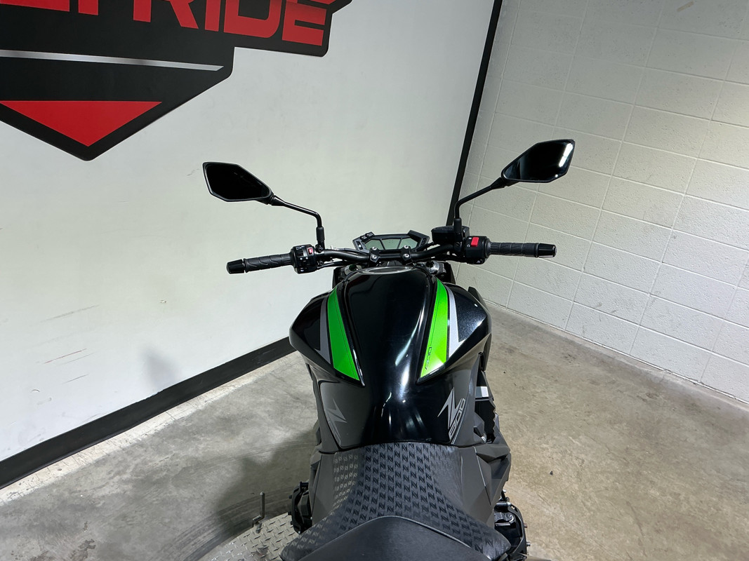 Z800 ABS