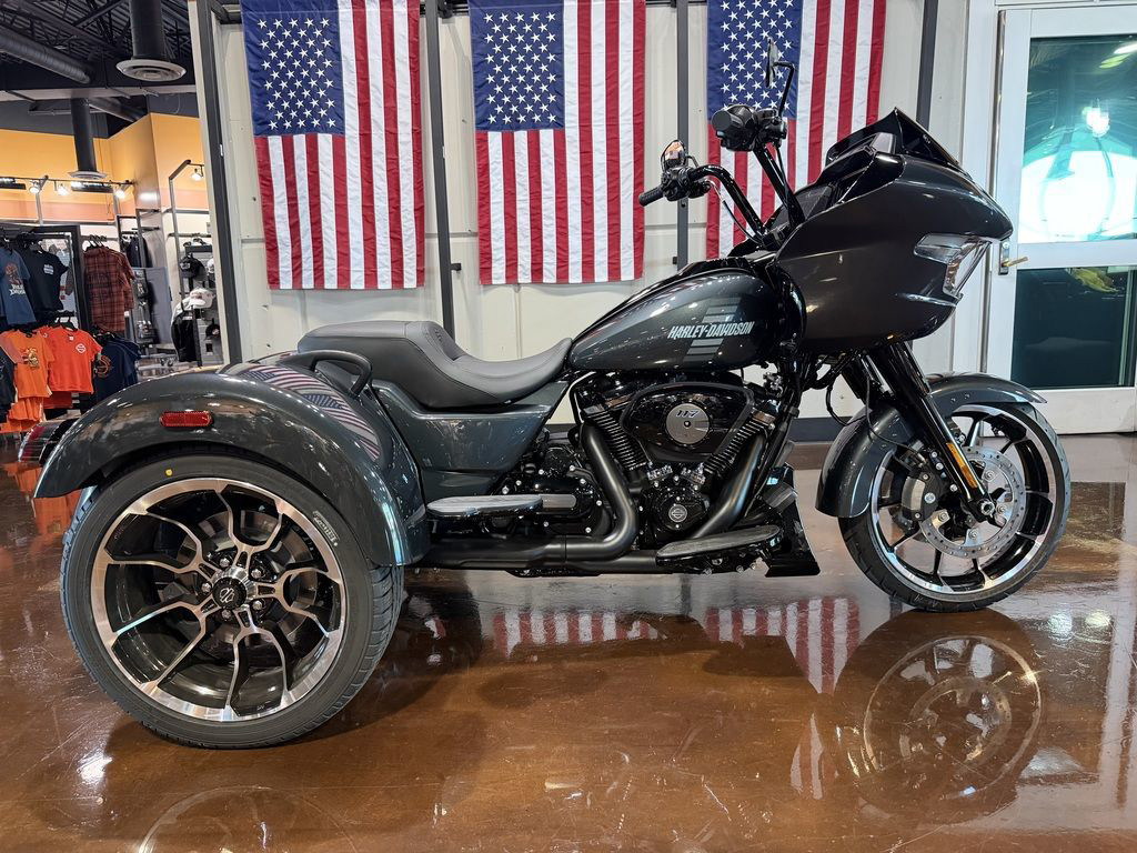 Road Glide® 3