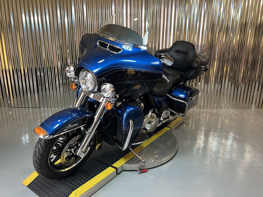 Electra Glide® Ultra® Limited 115th Anniversary