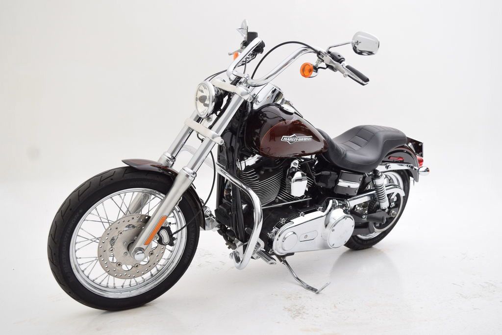Dyna® Super Glide® Custom