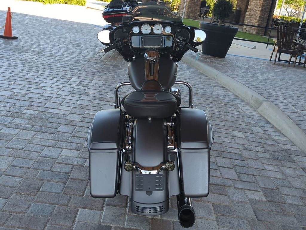 Street Glide® Special