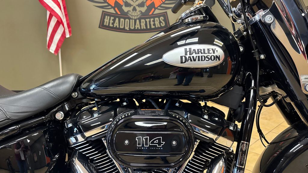 Heritage Classic 114