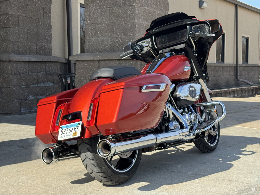 Street Glide®