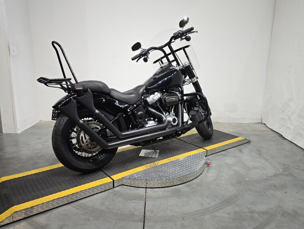 Softail® Slim®