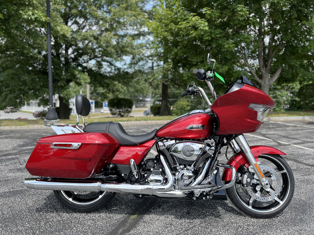 Road Glide®