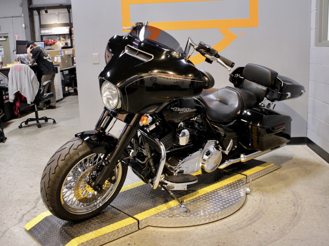 Street Glide® Special