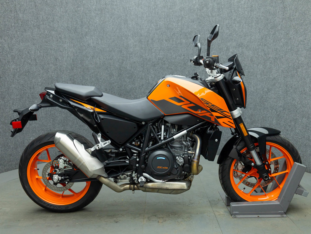 690 Duke