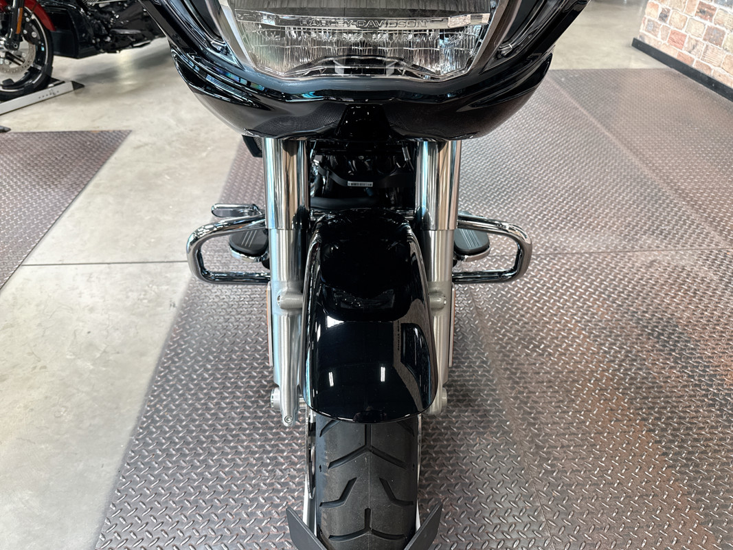 Road Glide®