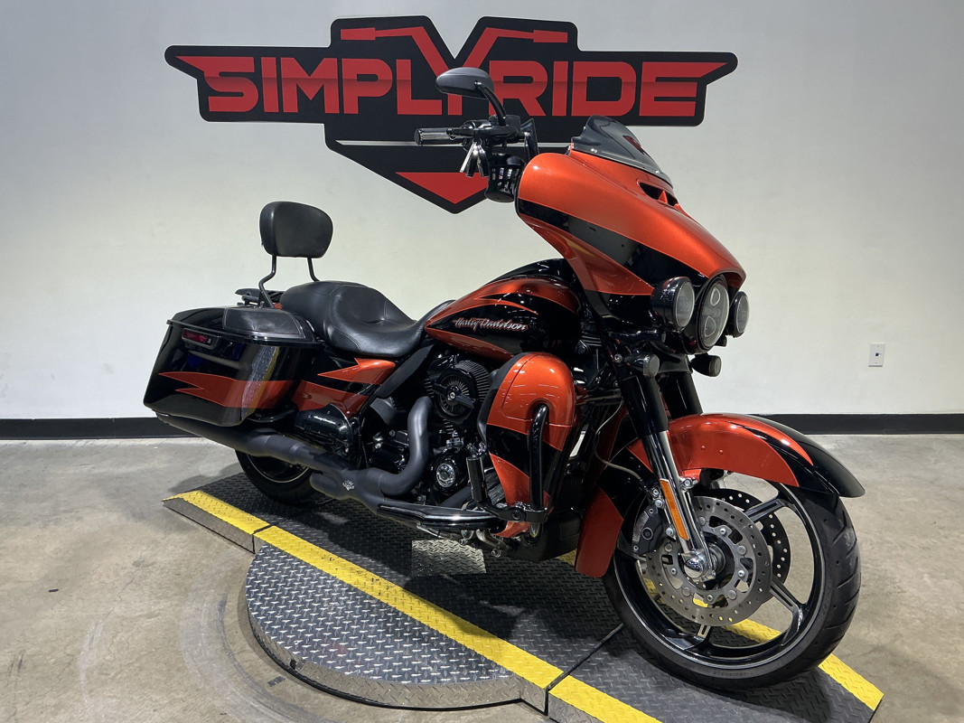 CVO® Street Glide®