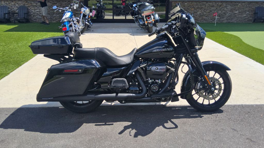 Street Glide® Special