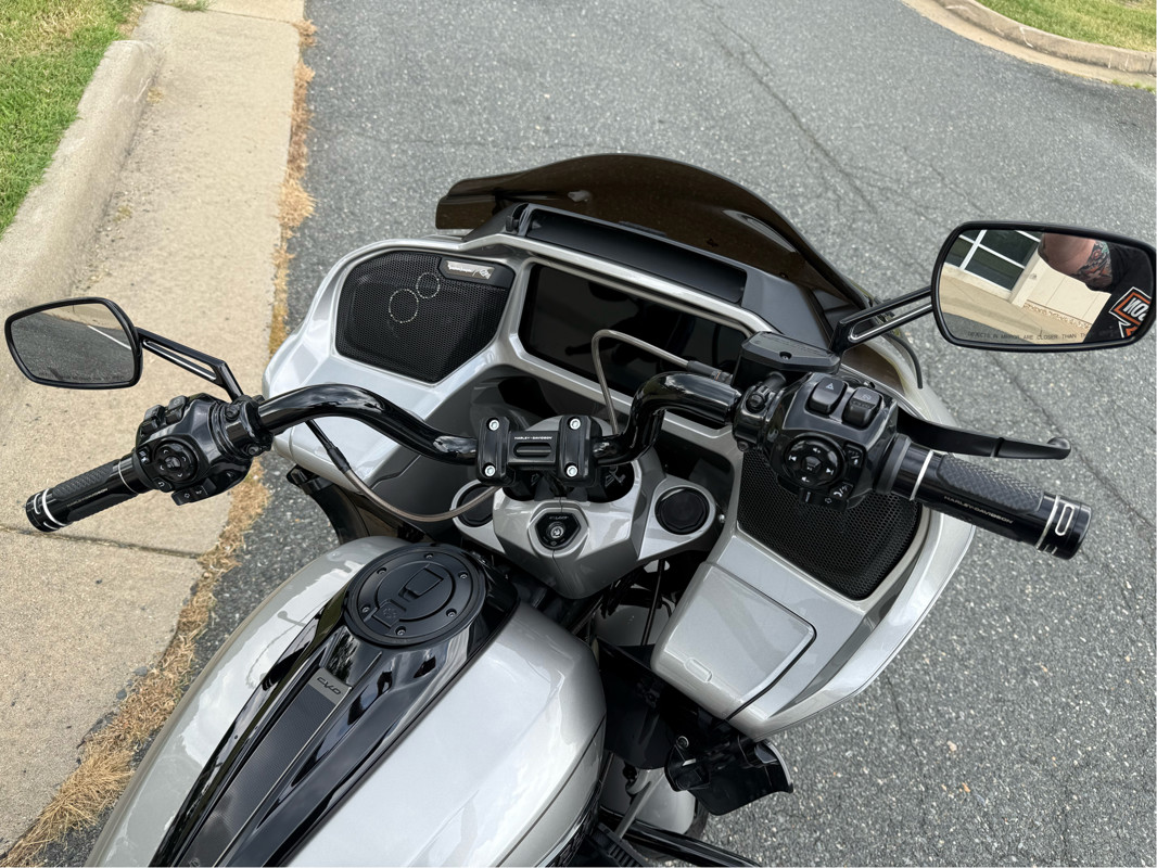 CVO® Road Glide®